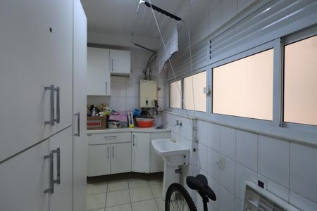 Apartamento para alugar com 115m², 4 quartos e 3 vagasÁrea de Serviço
