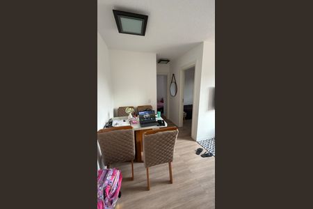 Sala de apartamento para alugar com 2 quartos, 48m² em Del Castilho, Rio de Janeiro