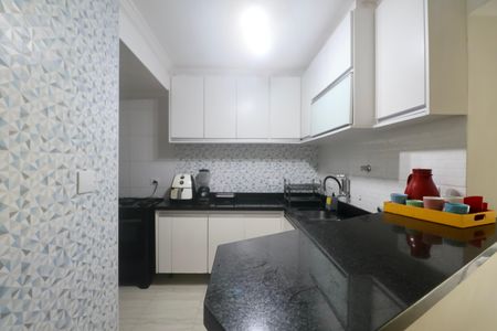Apartamento para alugar com 170m², 3 quartos e 2 vagas Apartamento para alugar com 170m², 3 quartos e 2 vagasCozinha