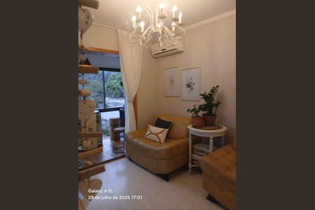 Apartamento à venda com 70m², 2 quartos e 1 vaga Apartamento à venda com 70m², 2 quartos e 1 vagaSala