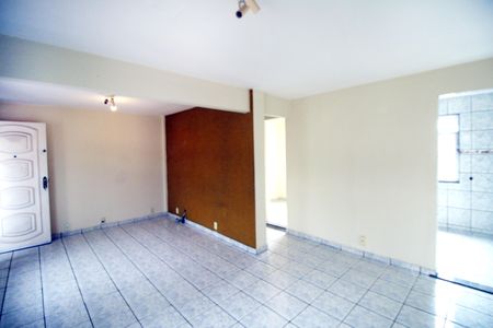 Sala de apartamento à venda com 3 quartos, 50m² em Penha Circular, Rio de Janeiro