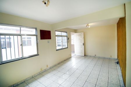 Sala de apartamento à venda com 3 quartos, 50m² em Penha Circular, Rio de Janeiro