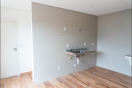 Sala/Cozinha de apartamento para alugar com 1 quarto, 37m² em Vila Guarani (zona Sul), São Paulo