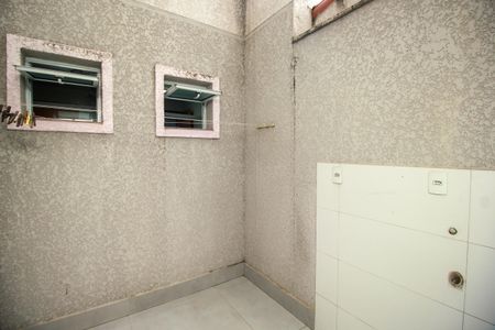 Apartamento à venda com 45m², 2 quartos e 1 vagaÁrea de Serviço 2