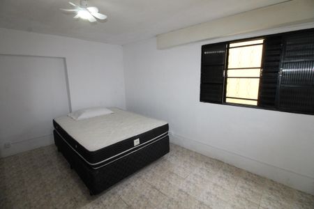 Quarto 1 de casa para alugar com 2 quartos, 60m² em Jardim Alvorada, São José dos Campos