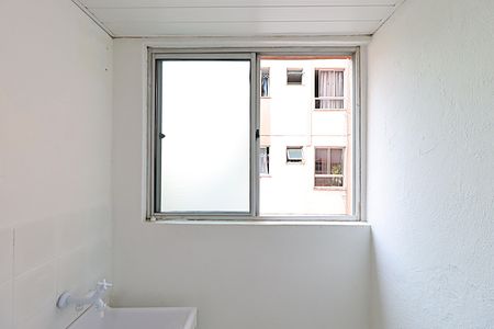 Apartamento para alugar com 40m², 2 quartos e 1 vagaJanela da Área de Serviço