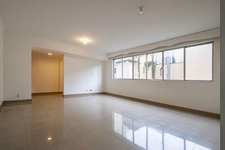Apartamento para alugar com 160m², 3 quartos e 3 vagasSala
