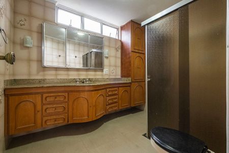 Apartamento para alugar com 160m², 3 quartos e 3 vagasBanheiro
