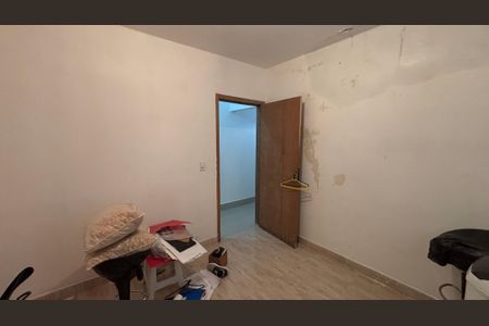 Casa para alugar com 165m², 2 quartos e 2 vagasQuarto