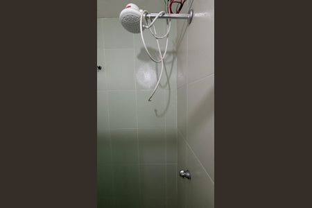 Casa para alugar com 165m², 2 quartos e 2 vagasBanheiro