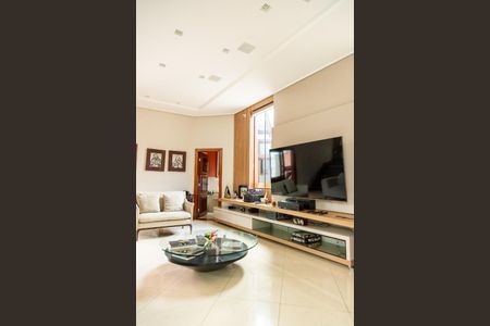 Foto 12 de casa à venda com 5 quartos, 919m² em Paquetá, Belo Horizonte