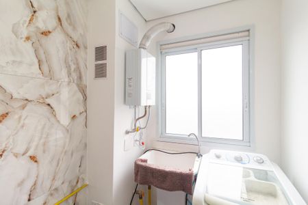 Apartamento para alugar com 45m², 2 quartos e 1 vaga Apartamento para alugar com 45m², 2 quartos e 1 vagaCozinha e área de serviço