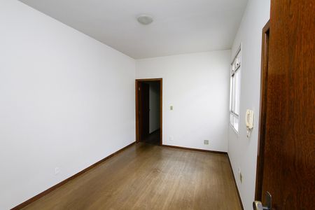 Apartamento para alugar com 100m², 4 quartos e 2 vagasSala 