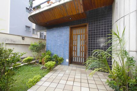 Apartamento para alugar com 100m², 4 quartos e 2 vagasEntrada