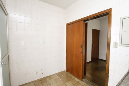 Apartamento para alugar com 100m², 4 quartos e 2 vagasCozinha