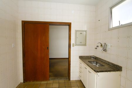 Apartamento para alugar com 100m², 4 quartos e 2 vagasCozinha