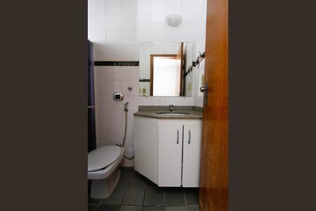 Apartamento para alugar com 100m², 4 quartos e 2 vagasBanheiro da Suíte