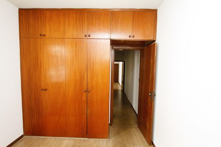 Apartamento para alugar com 100m², 4 quartos e 2 vagasQuarto 3