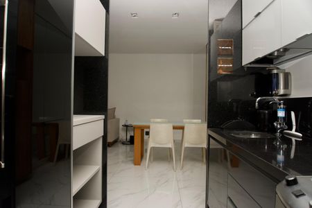 Apartamento para alugar com 78m², 2 quartos e 1 vagaCozinha - Mesa de Jantar