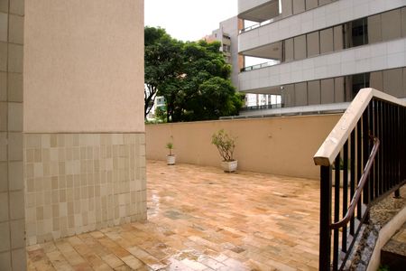 Apartamento para alugar com 78m², 2 quartos e 1 vagaÁrea comum