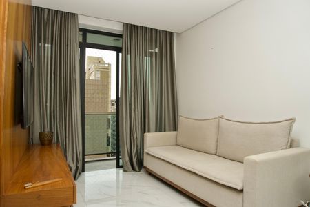Apartamento para alugar com 78m², 2 quartos e 1 vagaSala