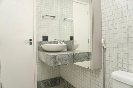 Apartamento para alugar com 78m², 2 quartos e 1 vagaBanheiro da Suíte