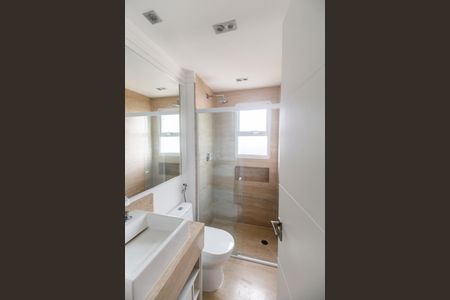 Apartamento à venda com 202m², 3 quartos e 3 vagas Apartamento à venda com 202m², 3 quartos e 3 vagasBanheiro da Suíte