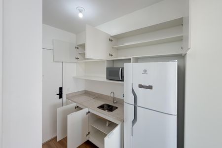 Studio para alugar com 25m², 1 quarto e sem vagaCozinha - Armários