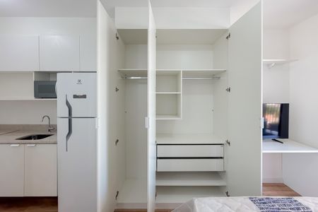 Studio para alugar com 25m², 1 quarto e sem vagaArmário