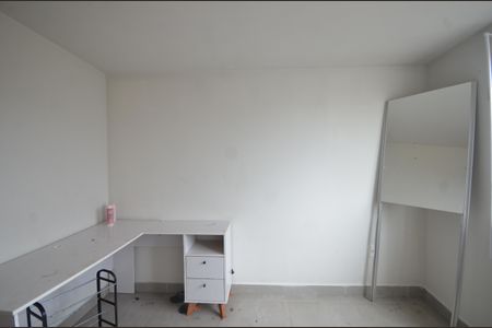 Quarto 1 de apartamento para alugar com 2 quartos, 36m² em Madureira, Rio de Janeiro