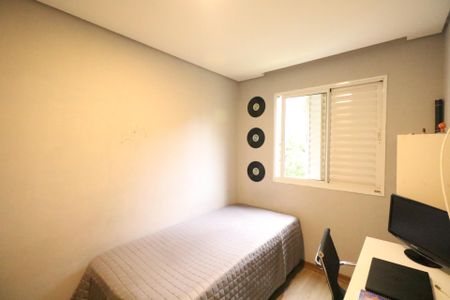 Apartamento à venda com 83m², 3 quartos e 1 vagaQuarto 2