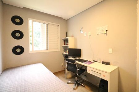 Apartamento à venda com 83m², 3 quartos e 1 vagaQuarto 2