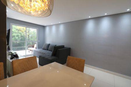 Apartamento à venda com 83m², 3 quartos e 1 vagaSala