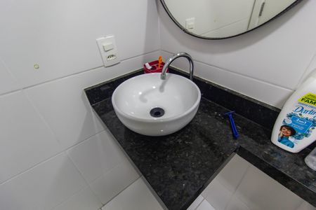 Apartamento para alugar com 33m², 2 quartos e sem vaga Apartamento para alugar com 33m², 2 quartos e sem vagaBanheiro