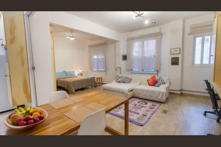 Apartamento à venda com 64m², 1 quarto e 1 vagaFoto 03