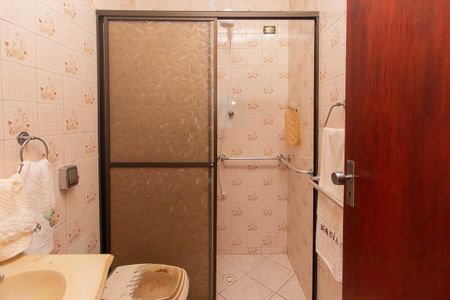 Casa à venda com 80m², 2 quartos e 2 vagasBanheiro