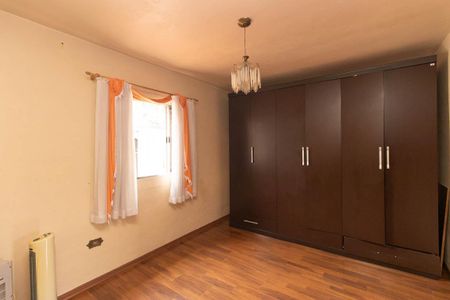 Casa à venda com 80m², 2 quartos e 2 vagasQuarto 1