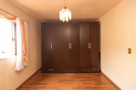 Casa à venda com 80m², 2 quartos e 2 vagasQuarto 1