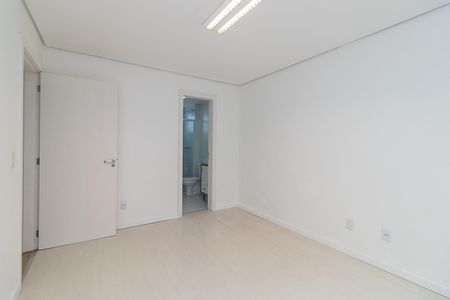 Quarto 2 de apartamento para alugar com 2 quartos, 80m² em Medianeira, Porto Alegre