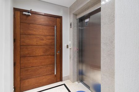 Apartamento para alugar com 80m², 2 quartos e 1 vagaHall de entrada