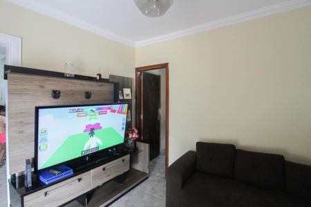 Sala de casa para alugar com 3 quartos, 420m² em A Definir, Belo Horizonte