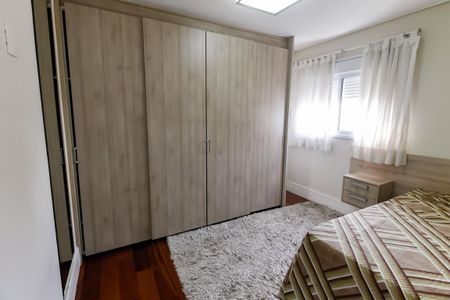 Apartamento à venda com 280m², 4 quartos e 4 vagas Apartamento à venda com 280m², 4 quartos e 4 vagasSuíte 3