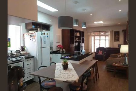 Foto 02 de casa à venda com 3 quartos, 135m² em Ipiranga, São Paulo