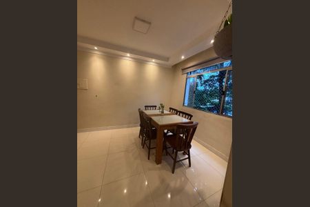 Apartamento para alugar com 54m², 2 quartos e 1 vagaSala de jantar