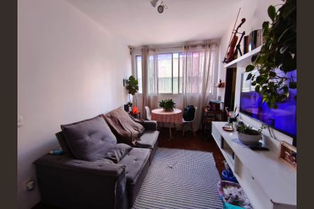 Sala  de apartamento à venda com 1 quarto, 40m² em Santa Efigênia, Belo Horizonte