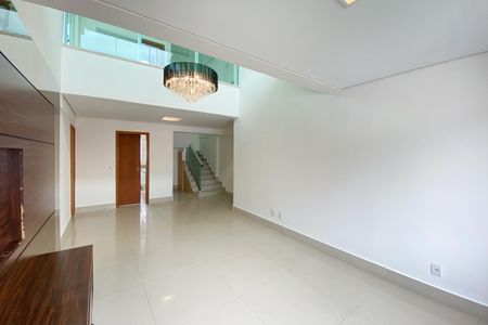 Sala de apartamento à venda com 3 quartos, 250m² em Carmo, Belo Horizonte