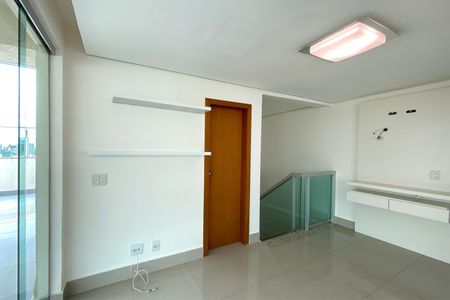 Sala de Estar de apartamento à venda com 3 quartos, 250m² em Carmo, Belo Horizonte
