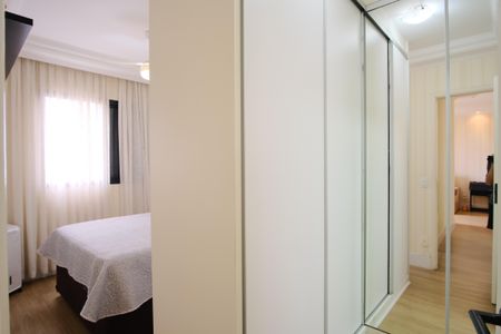 Apartamento à venda com 74m², 2 quartos e 2 vagasSuíte