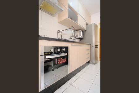 Apartamento à venda com 74m², 2 quartos e 2 vagasCozinha