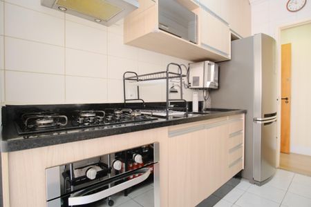 Apartamento à venda com 74m², 2 quartos e 2 vagasCozinha